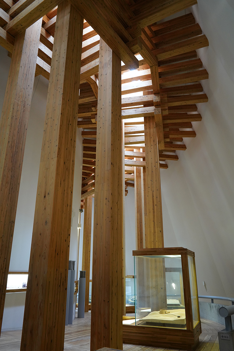 木の殿堂　～　「森と海と太陽」をテーマとして建設された博物館 